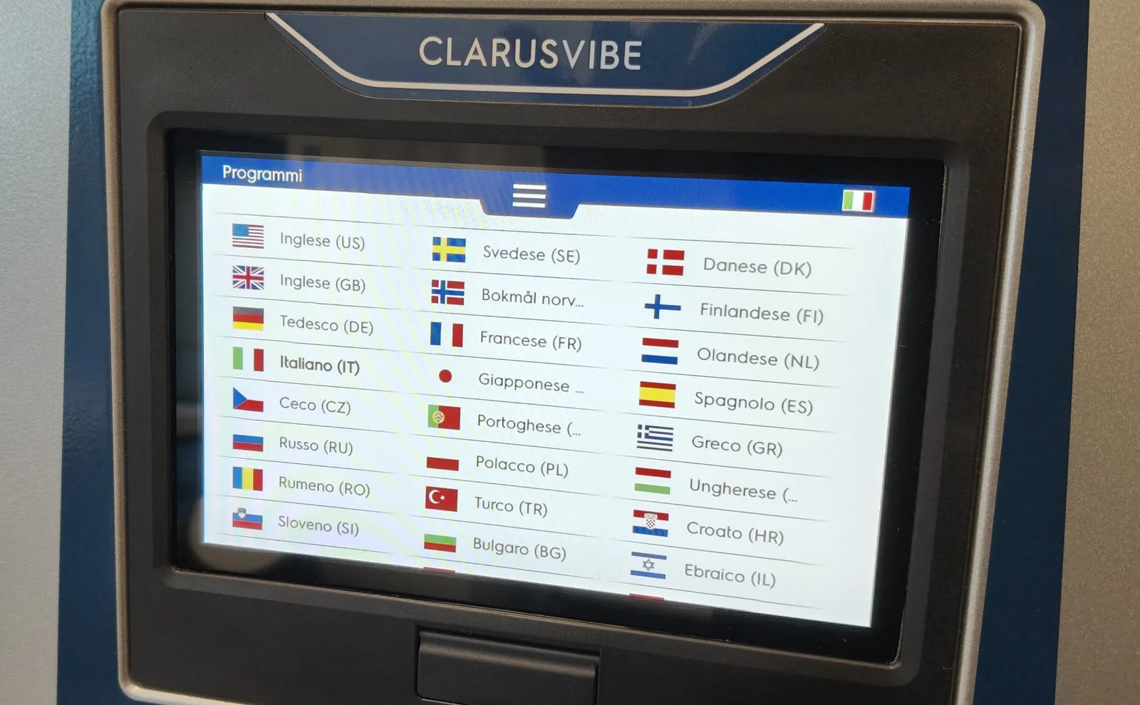 Selezione multilingua sul display ClarusVibe Electrolux Professional